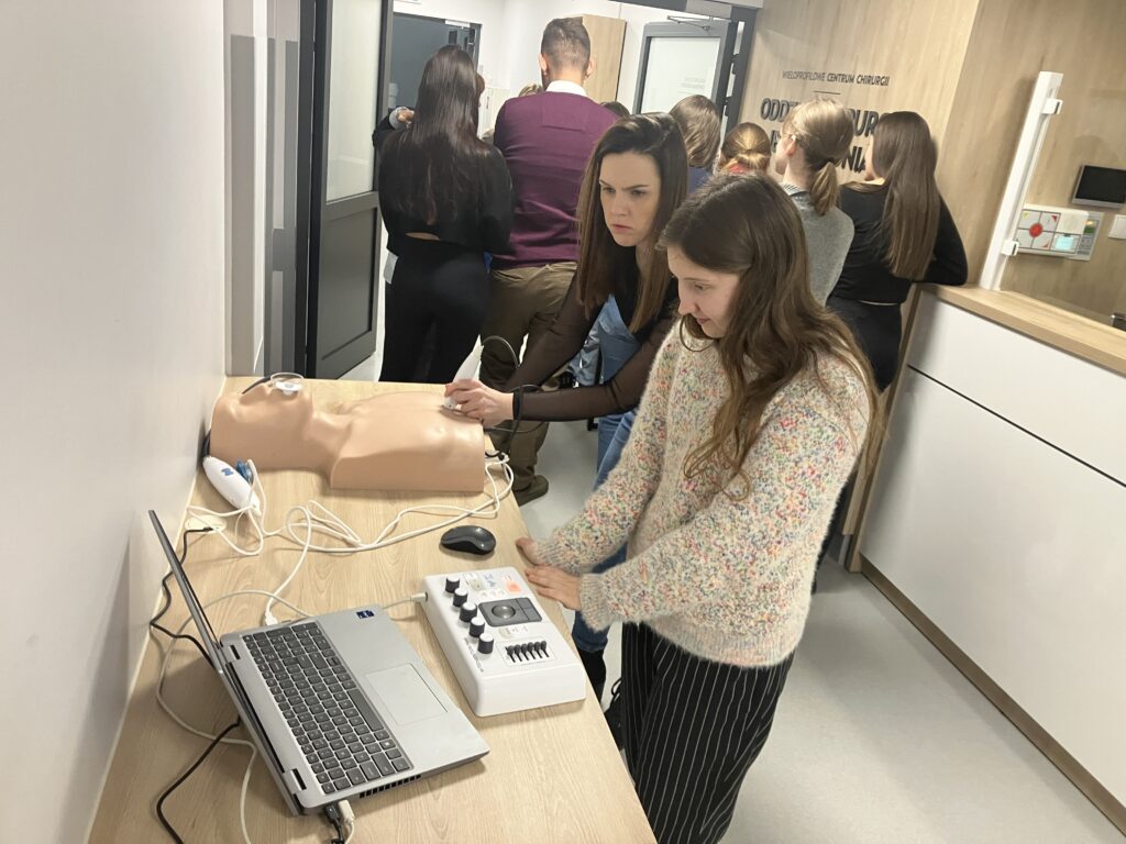 medical students working on MrTEEmothy